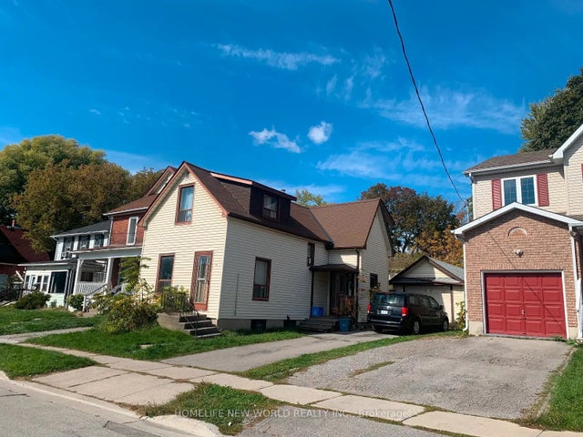 50 Brock Street E, Oshawa