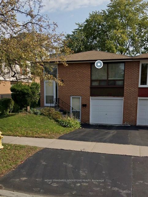45 Hildenboro Square, Toronto E05