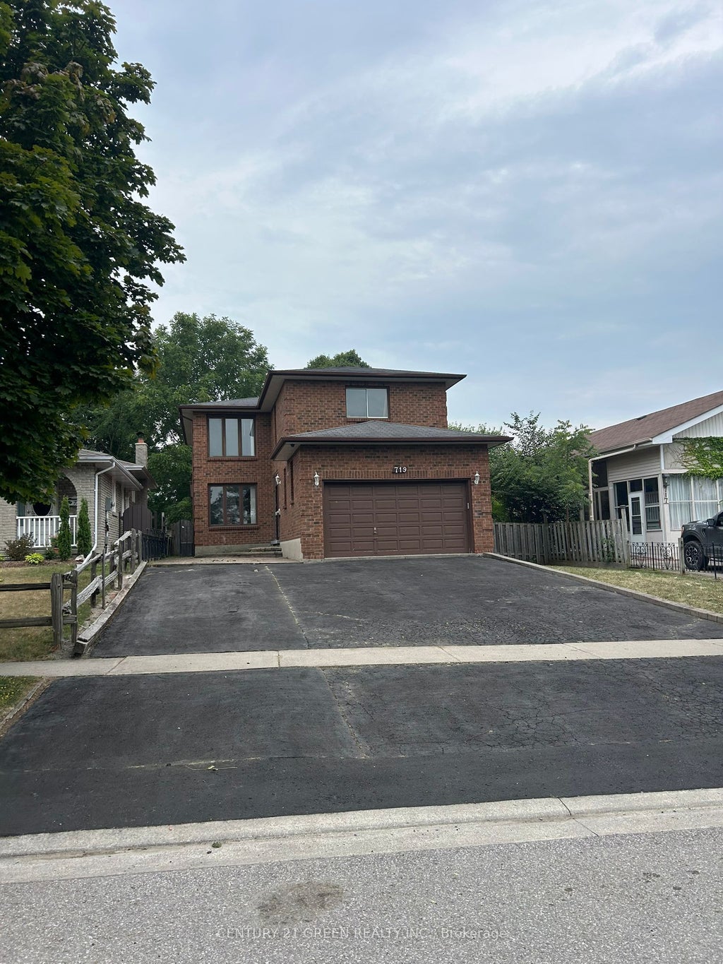 719 Keates Avenue, Oshawa