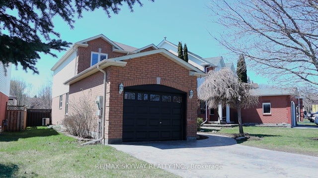 10 Elephant Hill Drive, Clarington