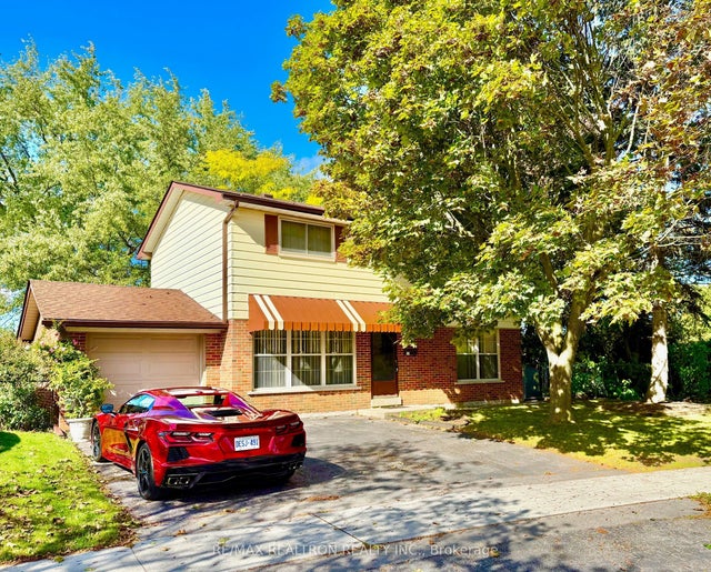 22 Montavista Street, Toronto E09