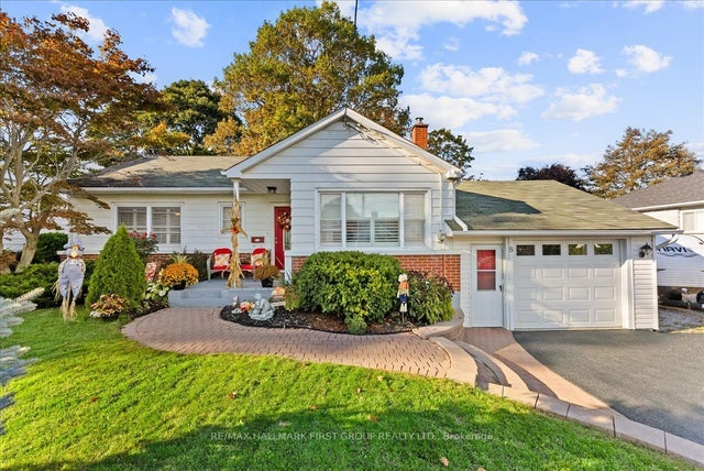 8 Concession Street E, Clarington