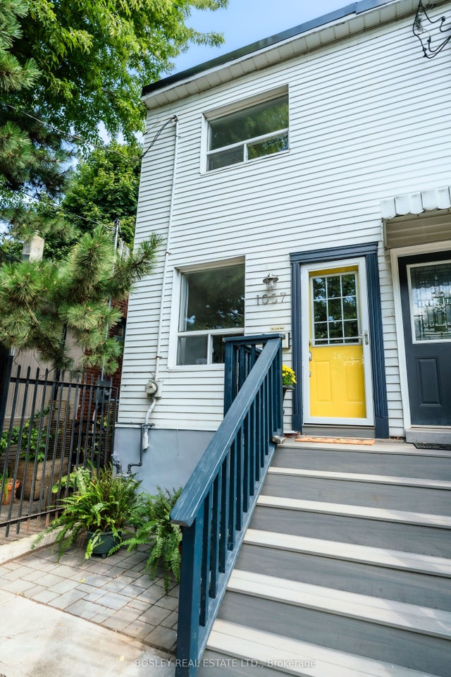 1057 Craven Road, Toronto E01