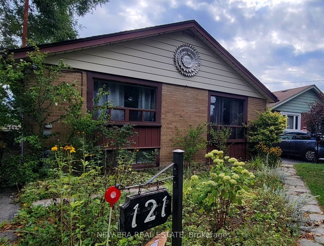 121 Pandora Circle, Toronto E09
