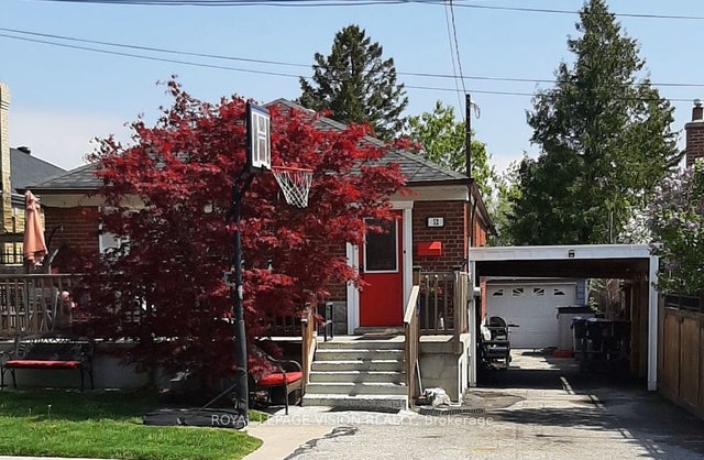 52 Ellendale Drive, Toronto E04