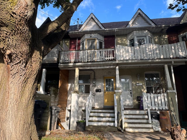 57 Hiawatha Avenue Upper, Toronto E01