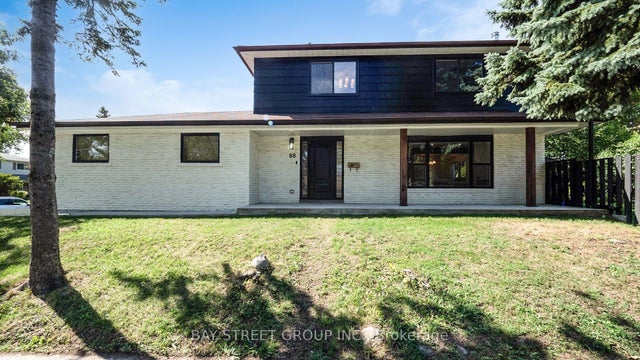 88 Charlottetown Boulevard, Toronto E10