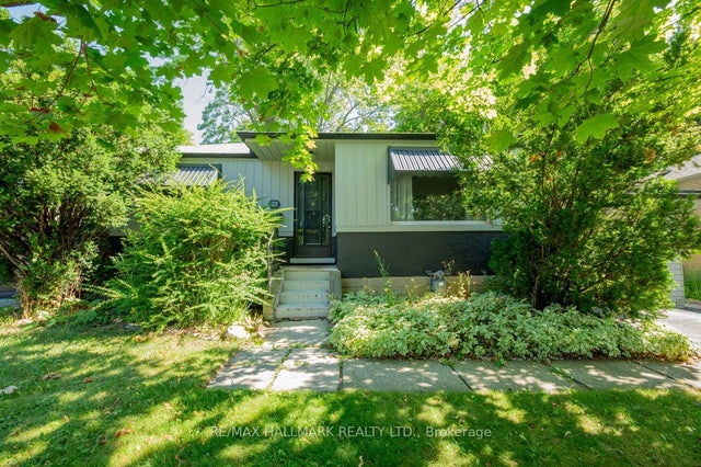 22 Latham Avenue, Toronto E06