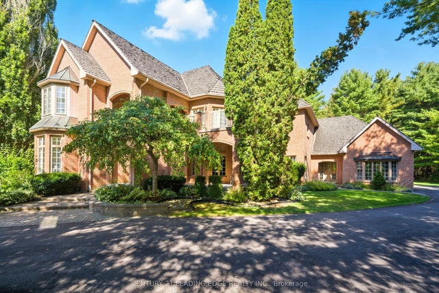 8 Bunhill Court, Ajax