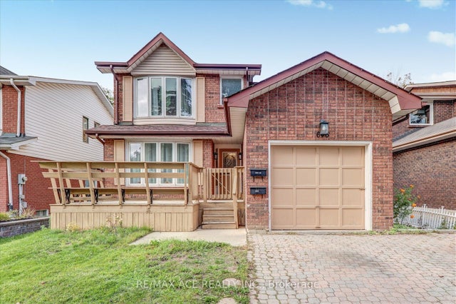 646 Percival Court N, Oshawa