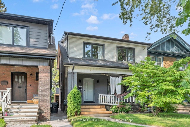10 Oakdene Crescent, Toronto E03