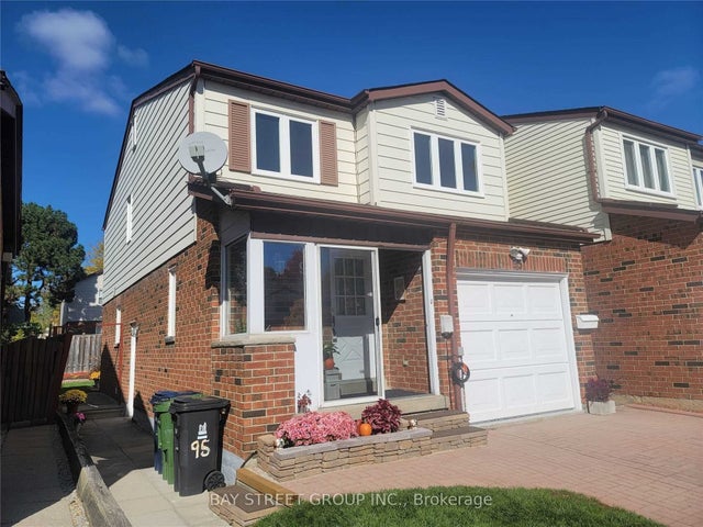 95 Fawndale Crescent Room 1, Toronto E05