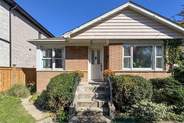 35 Muir Drive, Toronto E08