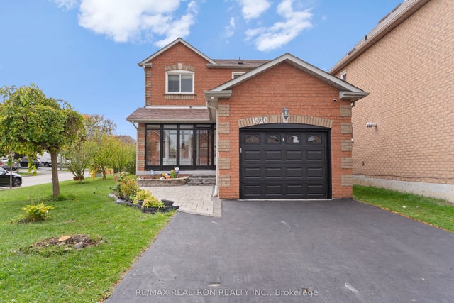 1520 Sandhurst Crescent, Pickering