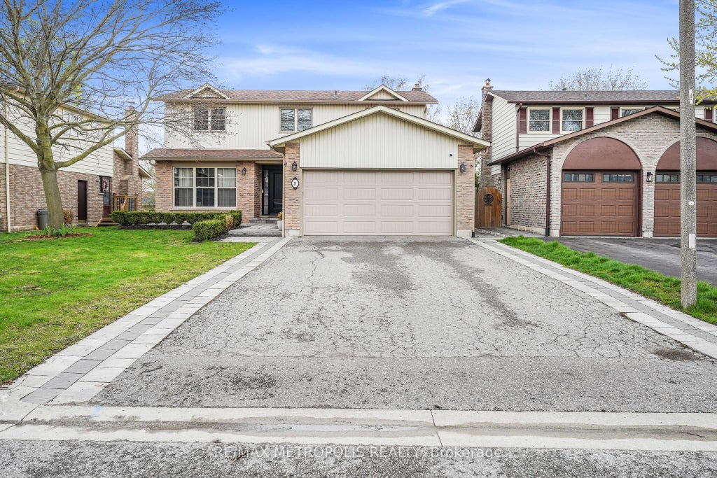 57 Calder Crescent Bsmt, Whitby