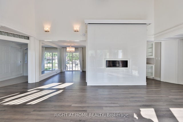 1901 Spruce Hill Road, Pickering