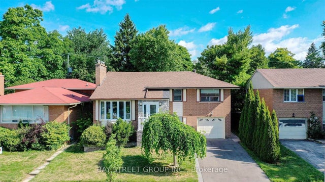 64 Sloley Road, Toronto E08