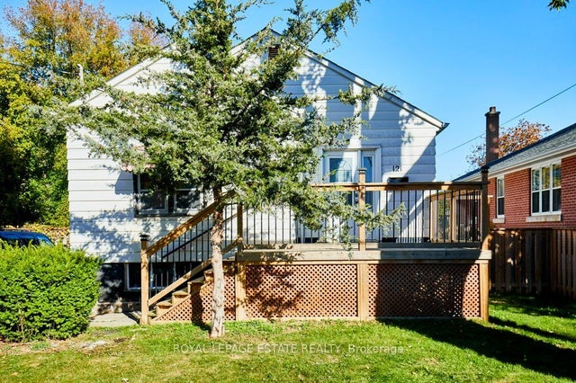 121 Galloway Road, Toronto E10
