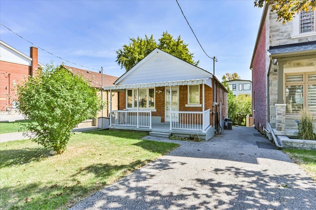 127 Furnival Road, Toronto E03