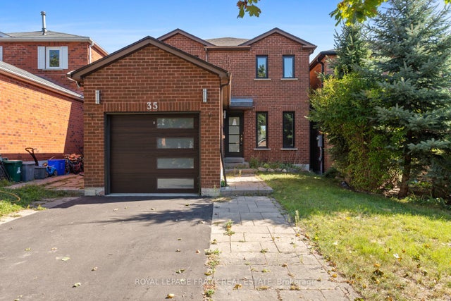 35 Fernbank Place, Whitby