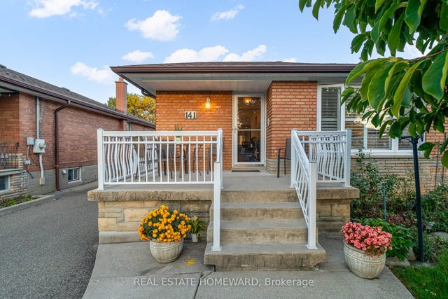 141 Brenda Crescent, Toronto E04