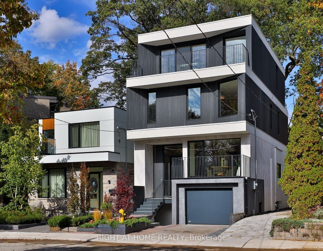 22 Duart Park Road, Toronto E02