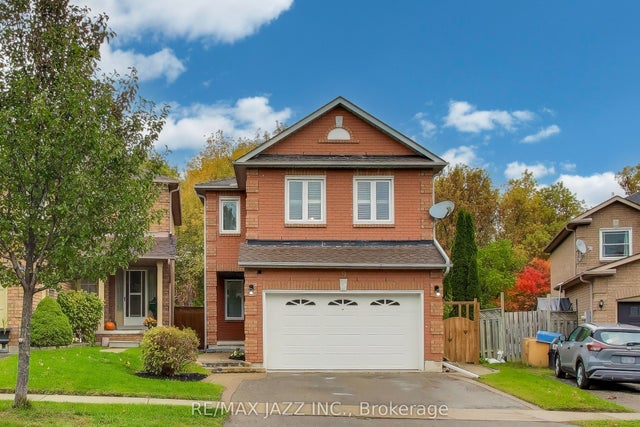 9 Maconnachie Place, Clarington