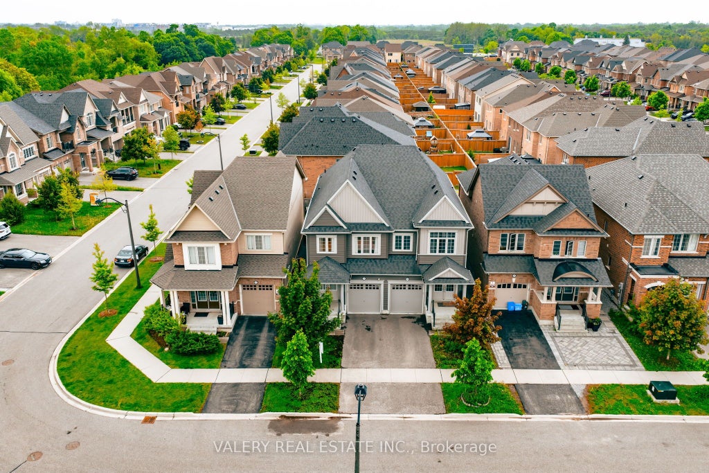 2442 Equestrian Crescent, Oshawa