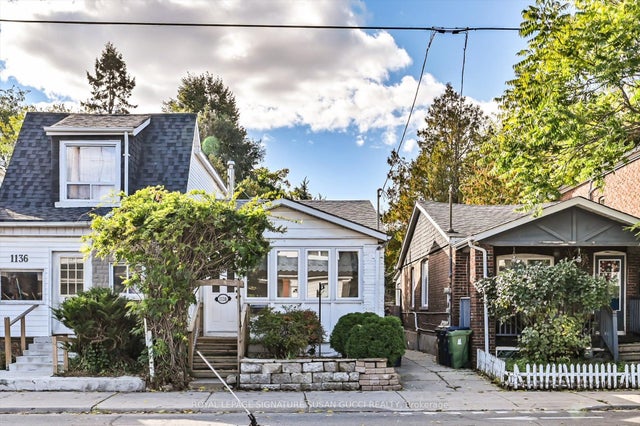 1138 Woodbine Avenue, Toronto E03