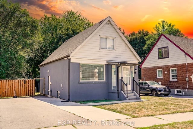 43 Southmead Road, Toronto E04