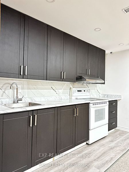 10 Harringay Basement Crescent, Toronto E05