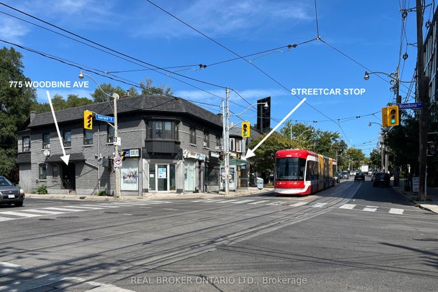 775 Woodbine Avenue, Toronto E02