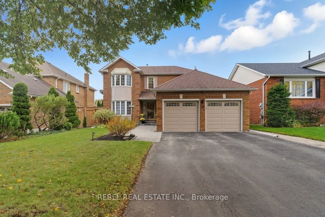 35 Orchard Park Drive, Clarington