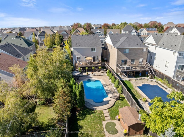 1586 Docking Court, Oshawa