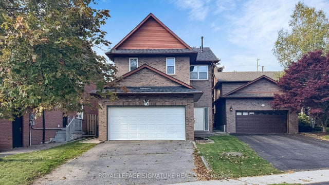28 Longfellow Court, Whitby