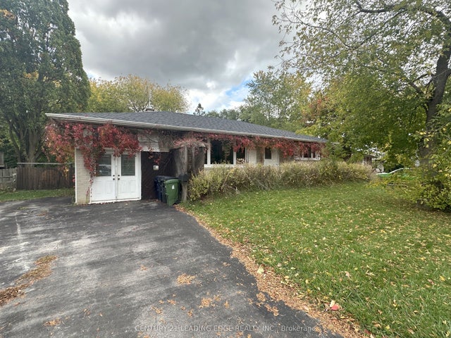 339 Jaybell Grove Grove, Toronto E10