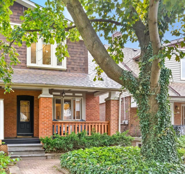 249 Glebeholme Boulevard, Toronto E03