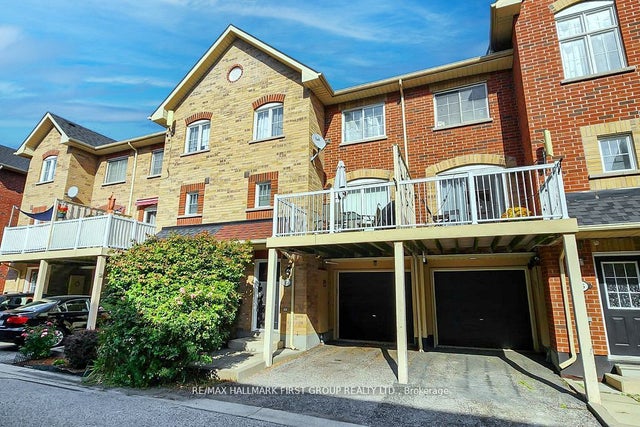 1775 Valley Farm Road 37, Pickering