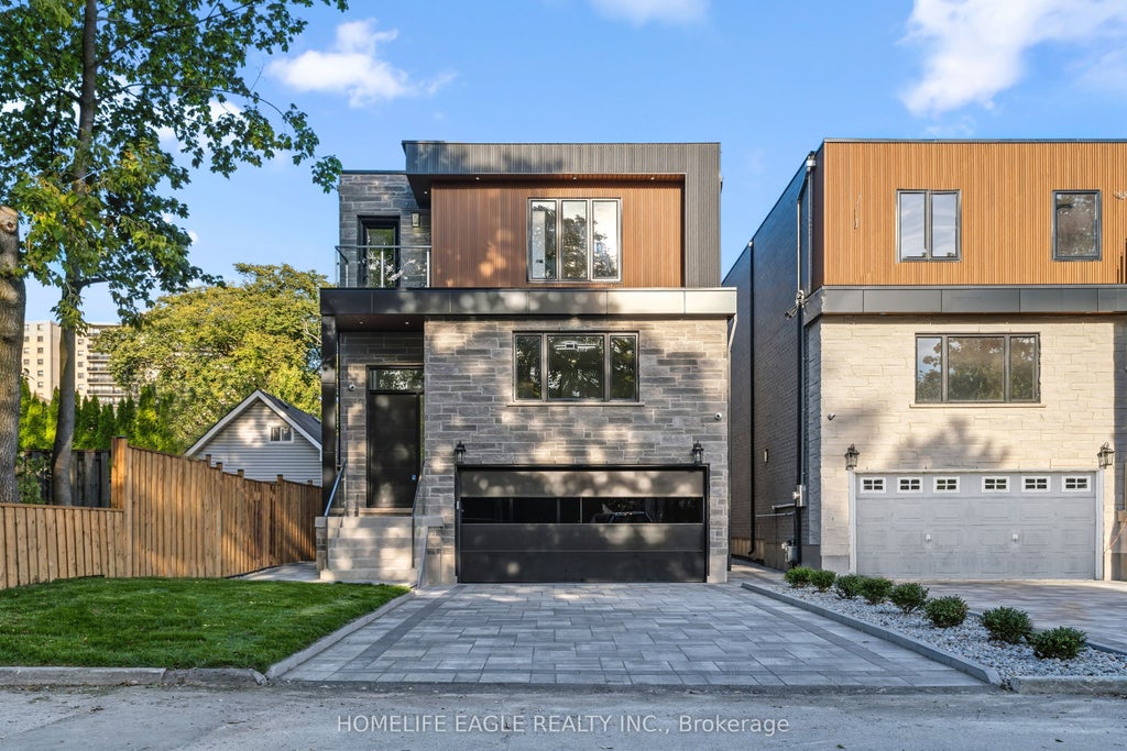 5 Atlee Avenue, Toronto E06