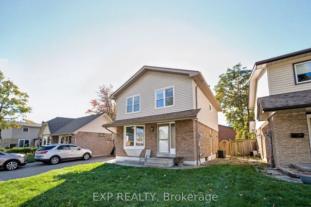 6 Mozart Court, Whitby