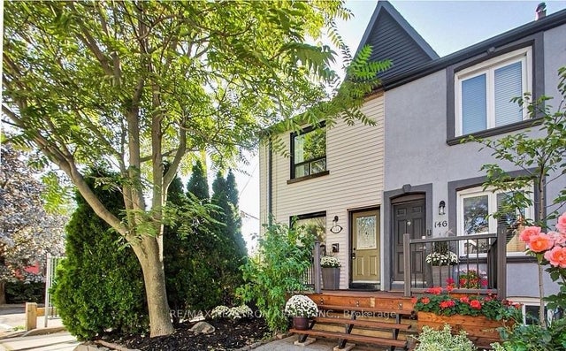 144 Hamilton Street, Toronto E01