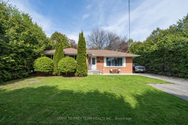 243 Garrard Road, Whitby