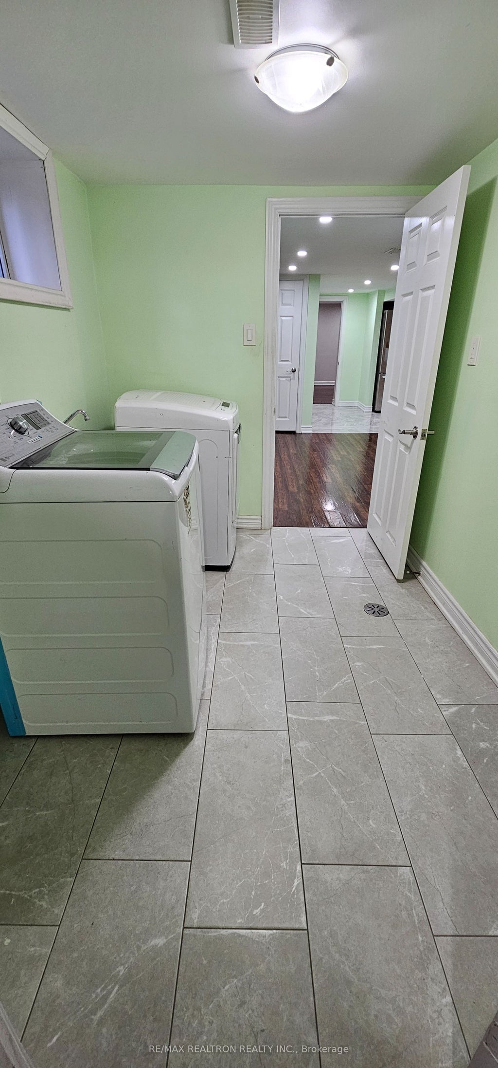 57 Bimbrok Road, Toronto E08