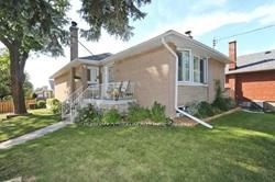 25 Arbutus Crescent Lower, Toronto E04
