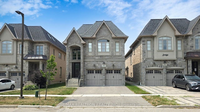 746a Stonepath Circle, Pickering