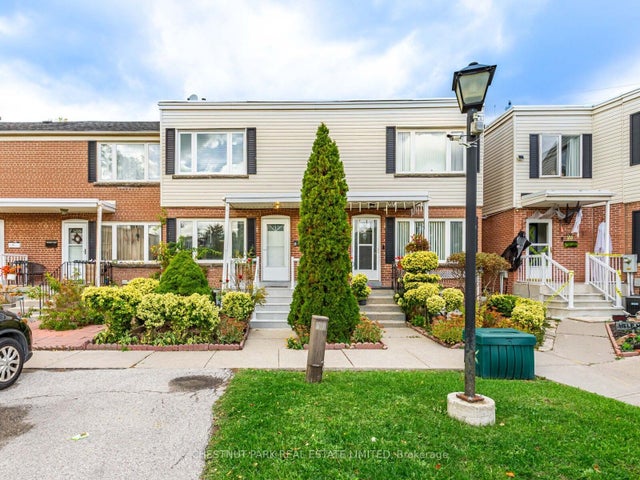 740 Kennedy Road 8, Toronto E04
