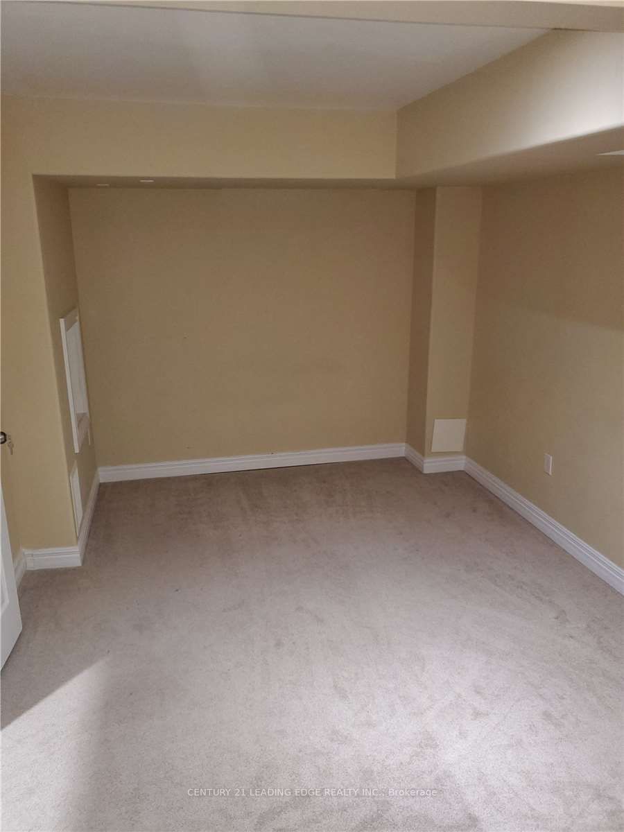 5 Aldonschool Crescent Bsmt, Ajax