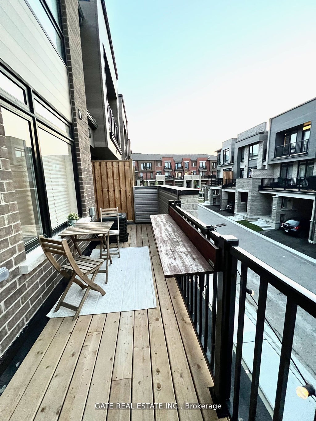 9 Dallotto Lane, Ajax