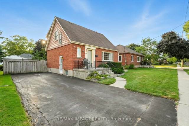 46 Simpson Avenue, Clarington