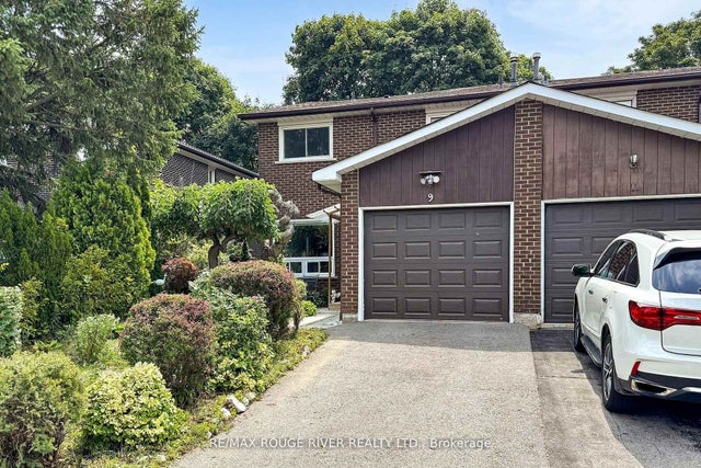 9 Comrie Terrace, Toronto E08